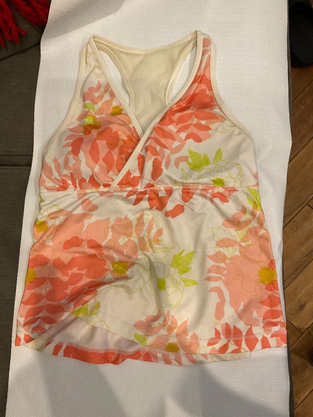 Lululemon Racerback Tank Coral Floral Built-in Shelf Bra ~Size M (No Size Tag)